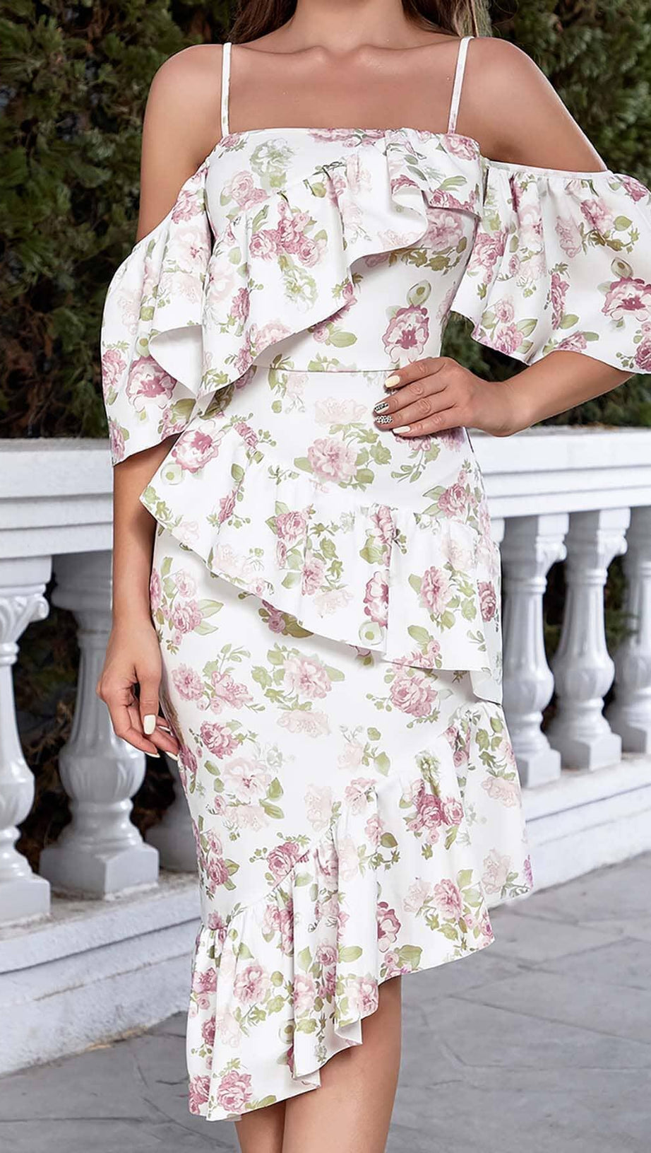 ABITO MIDI A FASCIA CON VOLANT E STAMPA FLOREALE IN BIANCO