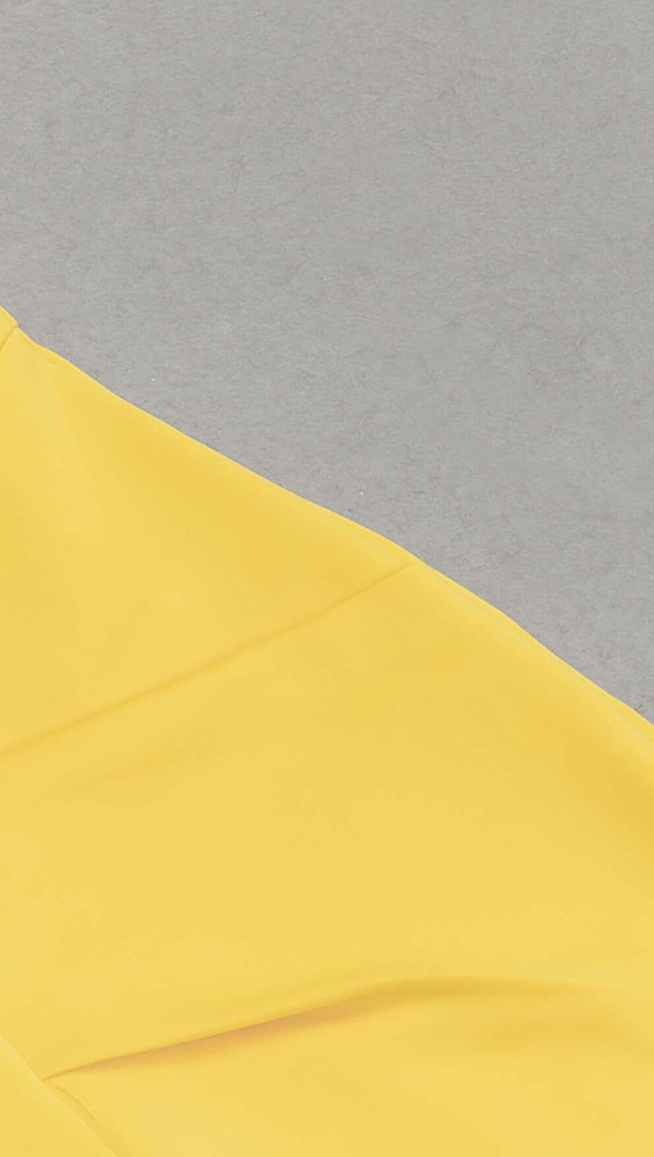 HIP WRAP BANDAGE MIDI DRESS IN YELLOW