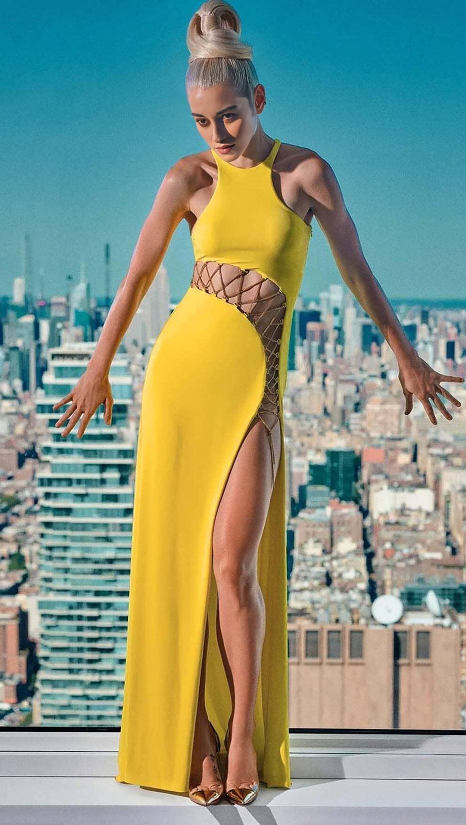 HOLLOW HIGH SPLIT MAXI DRESS IN YELLOW