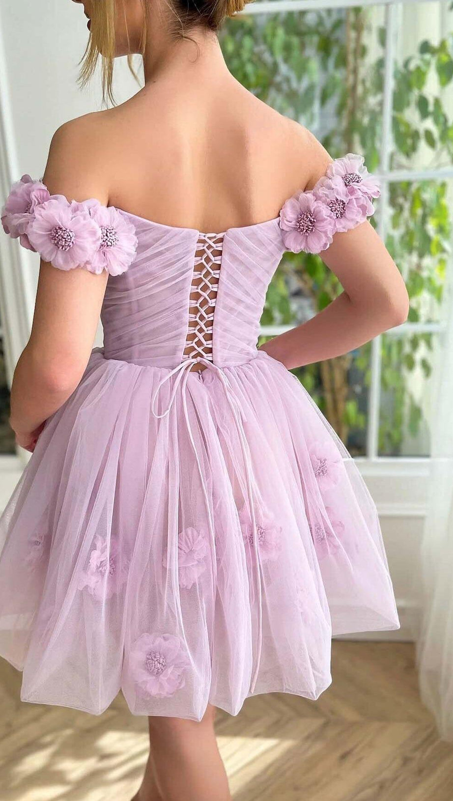 LACE FLORAL-EMBELLISHED MINI DRESS IN LILAC