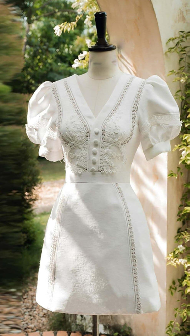 AIIZIE LACE PUFF SLEEVE MIDI DRESS IN WHITE - product image