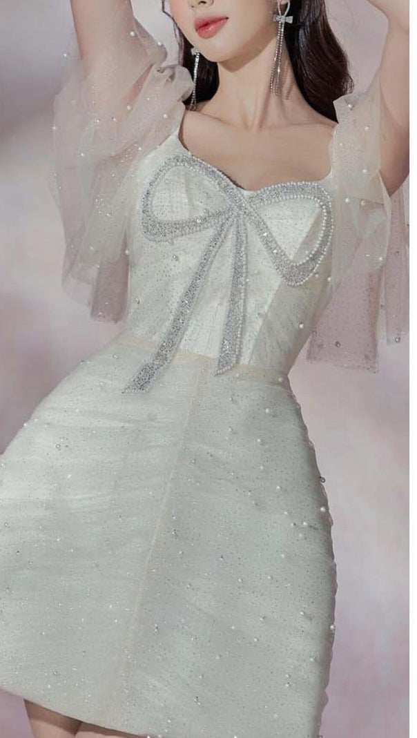 AIIZIE LACE SLEEVE BOW MINI DRESS IN WHITE - product image