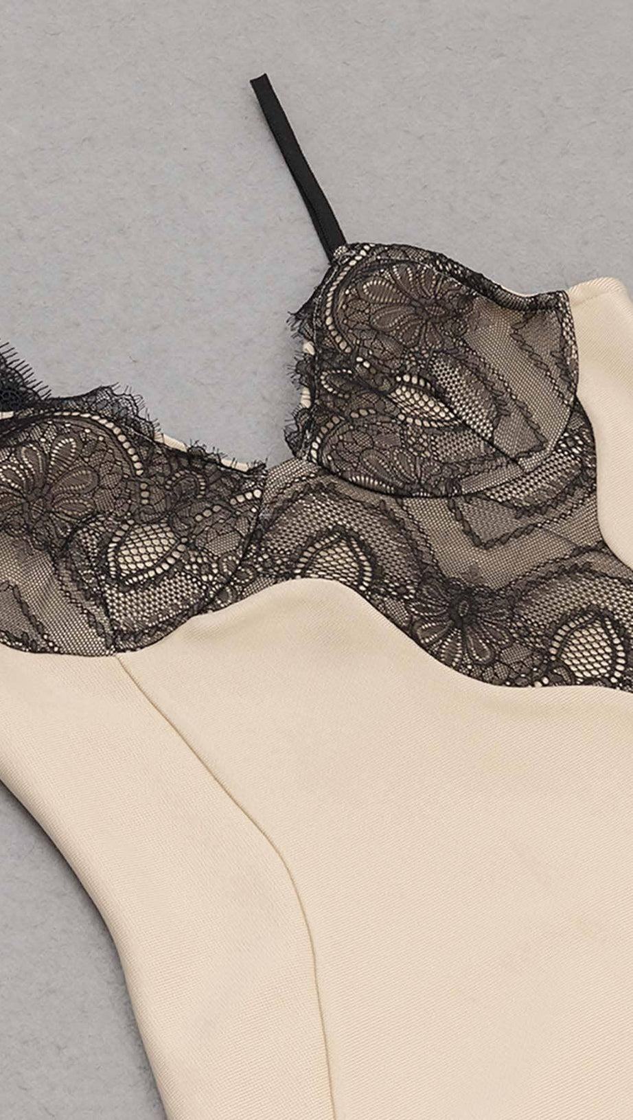 LACE STRAPPY HIGH-LOW DRESS IN IVORY