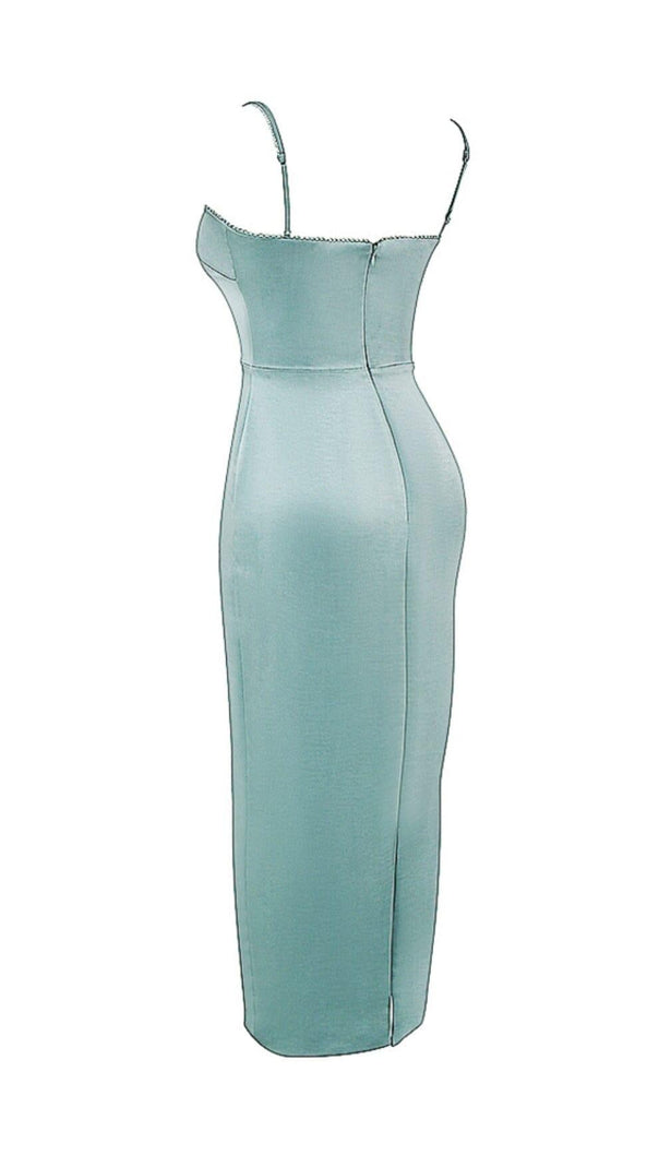 MAXIKLEID IN HELLJADE
