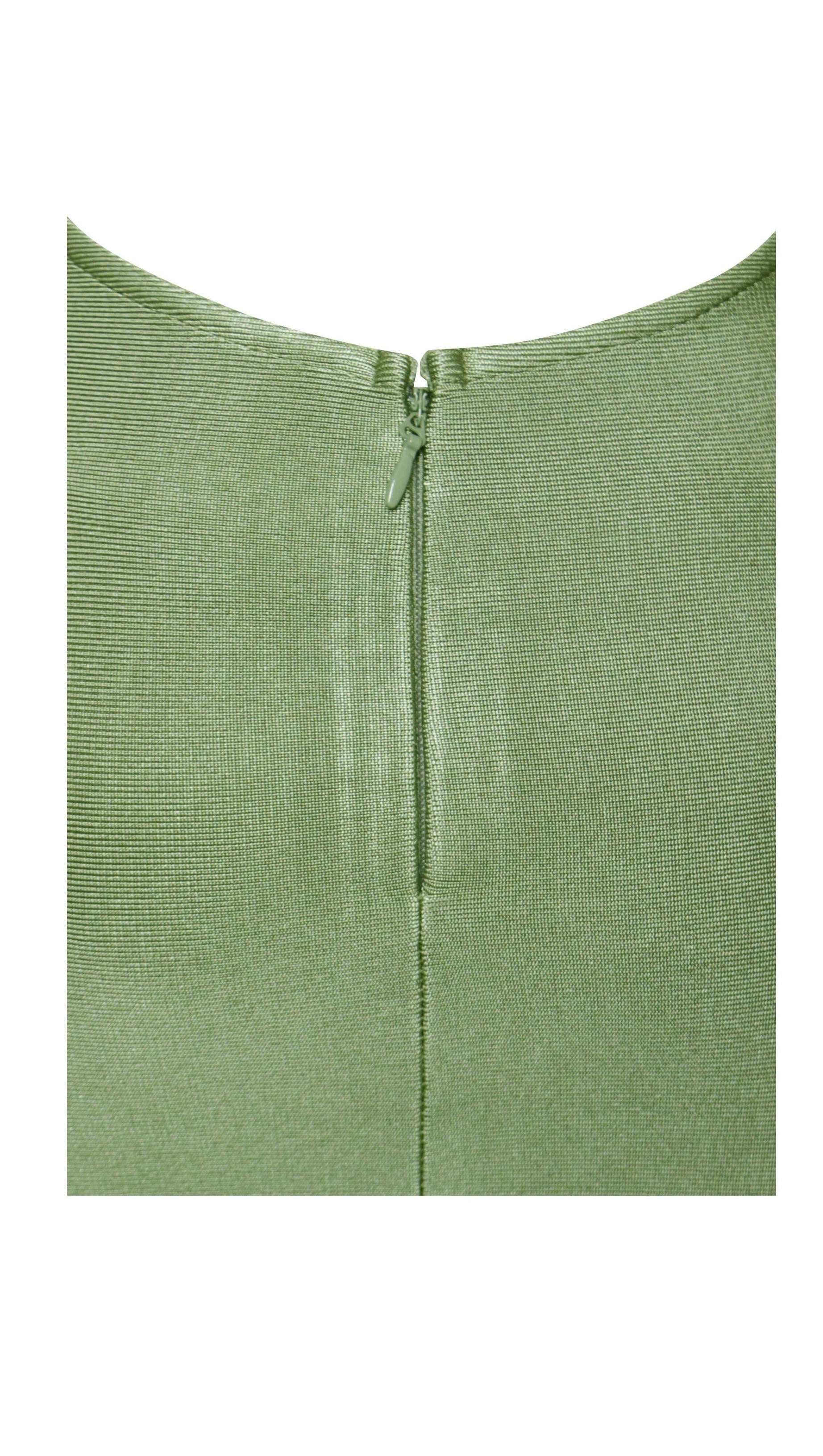 MAXI LONG SLEEVE BANDAGE DRESS IN GREEN