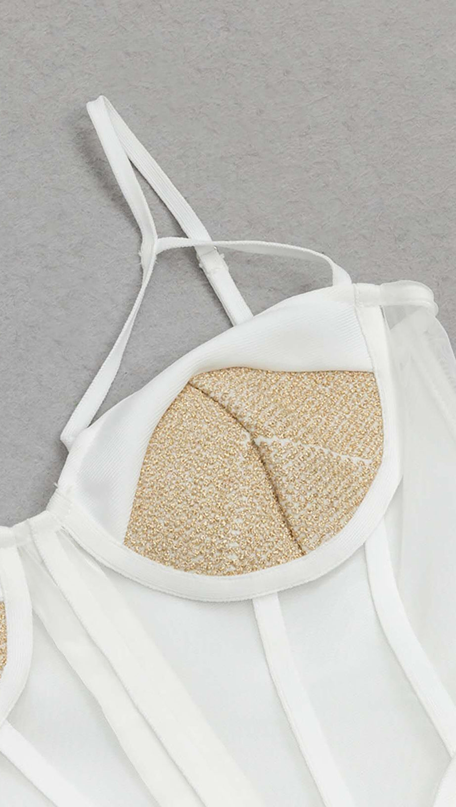 Netzkorsett, figurbetontes Midikleid in Weiß