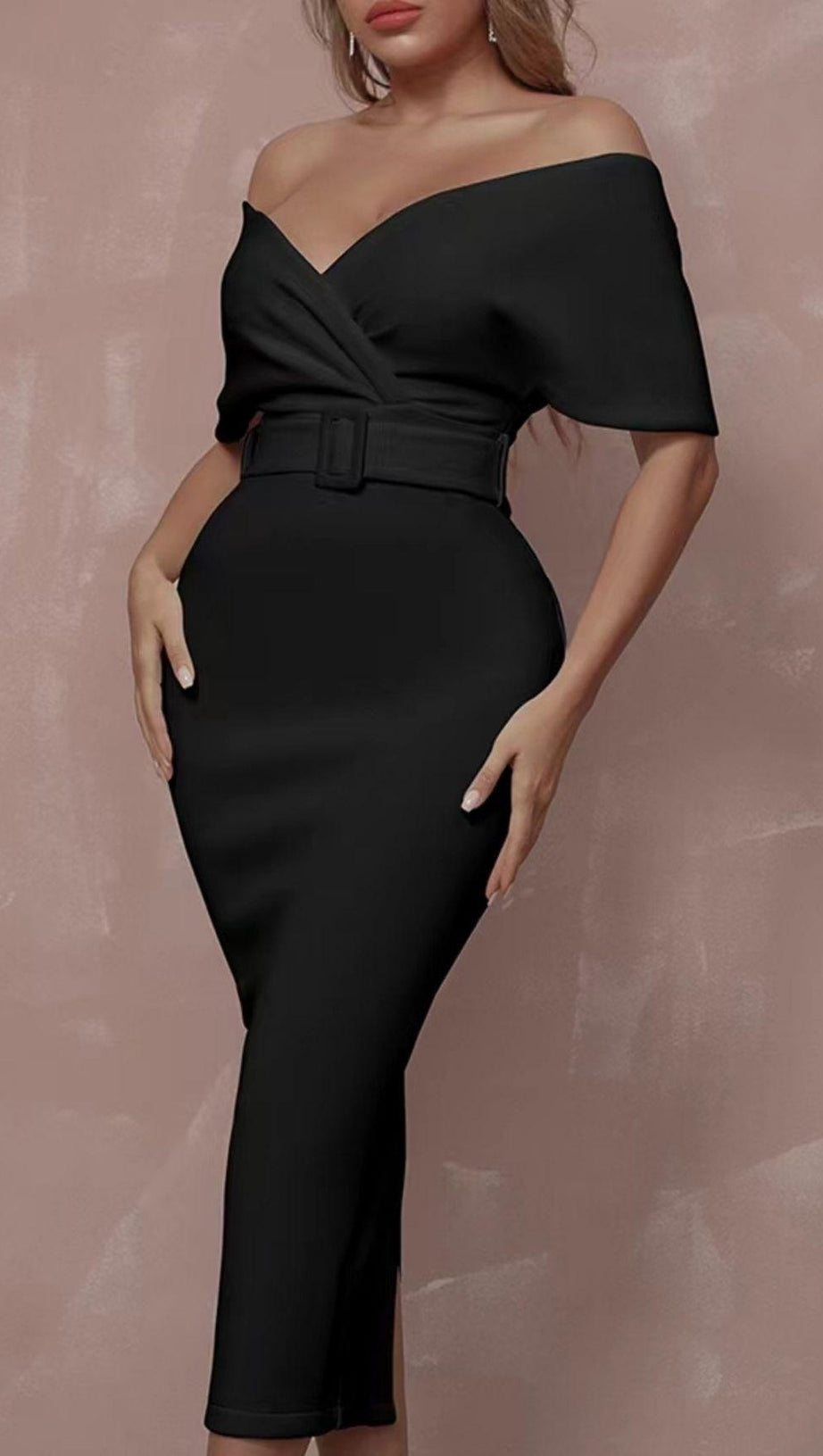 OFF SHOULDER V NECK BODYCON MIDI DRESS IN BLACK