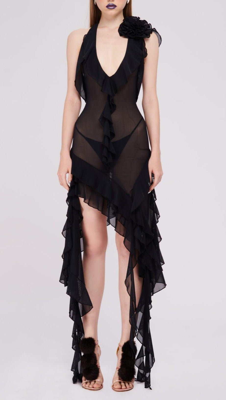 PLUNGING NECKLINE RUFFLE DRESS IN BLACK