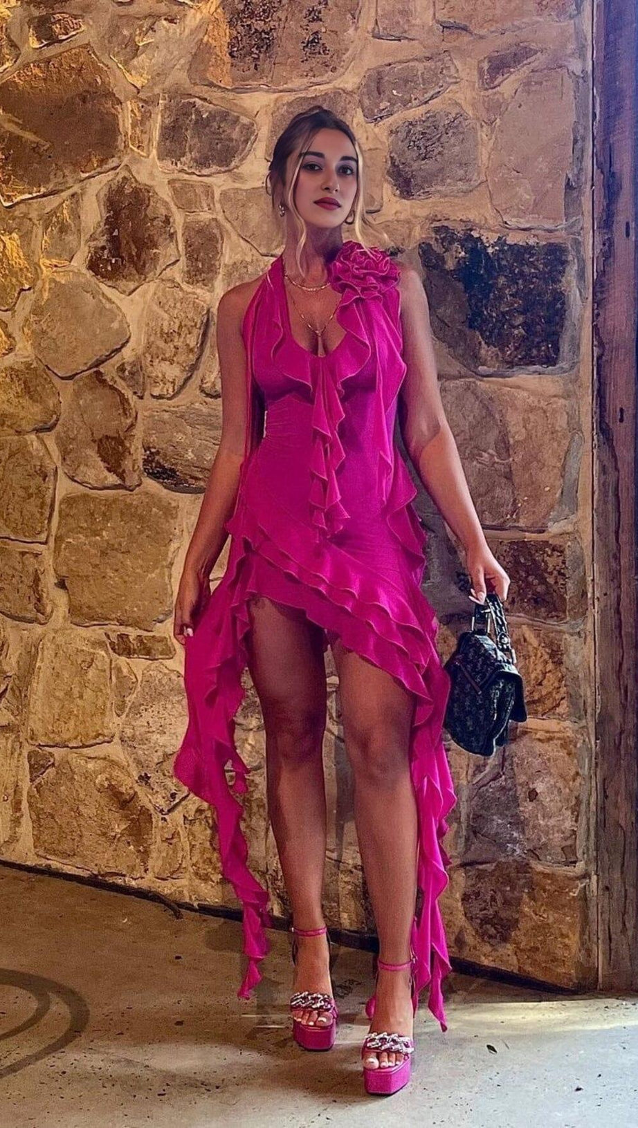 PLUNGING NECKLINE RUFFLE DRESS IN PINK