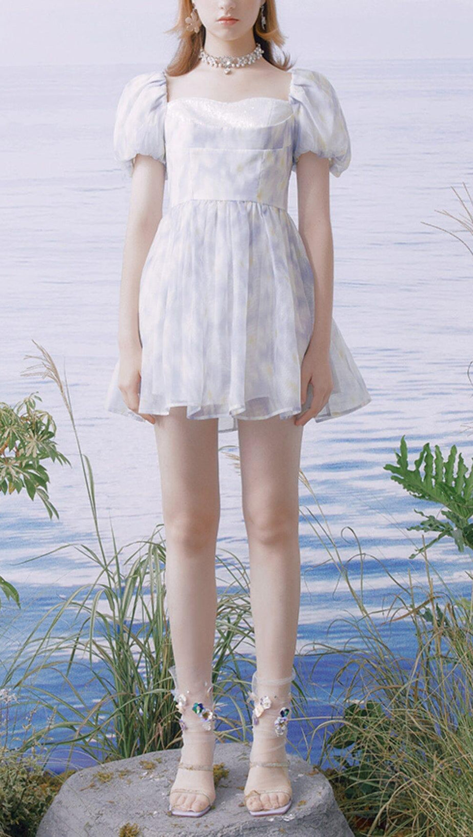 PUFF FLORAL-PRINT MINI DRESS IN GRAYISH-BLUE