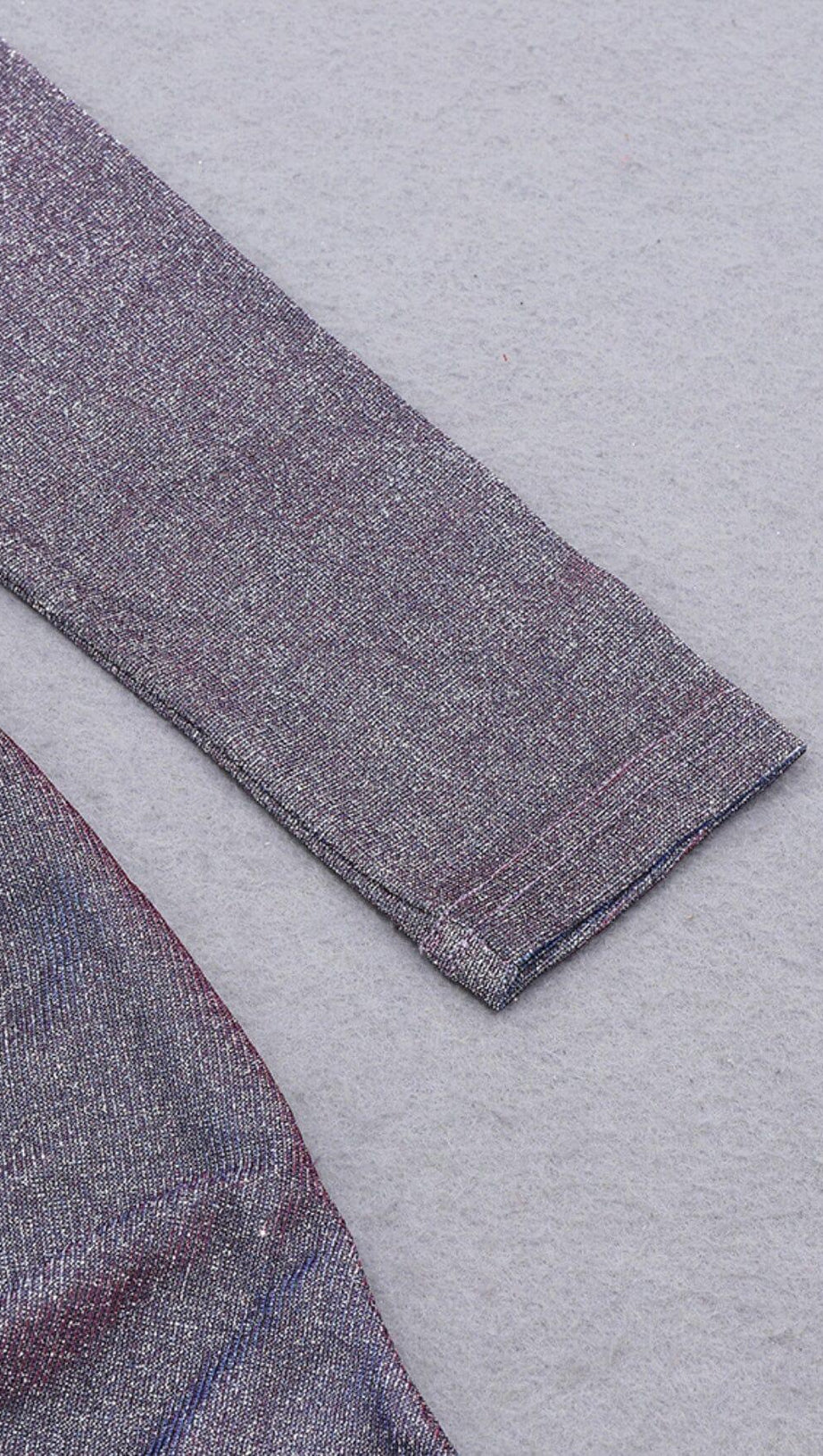 LILA OFF-SHOULDER MINIKLEID