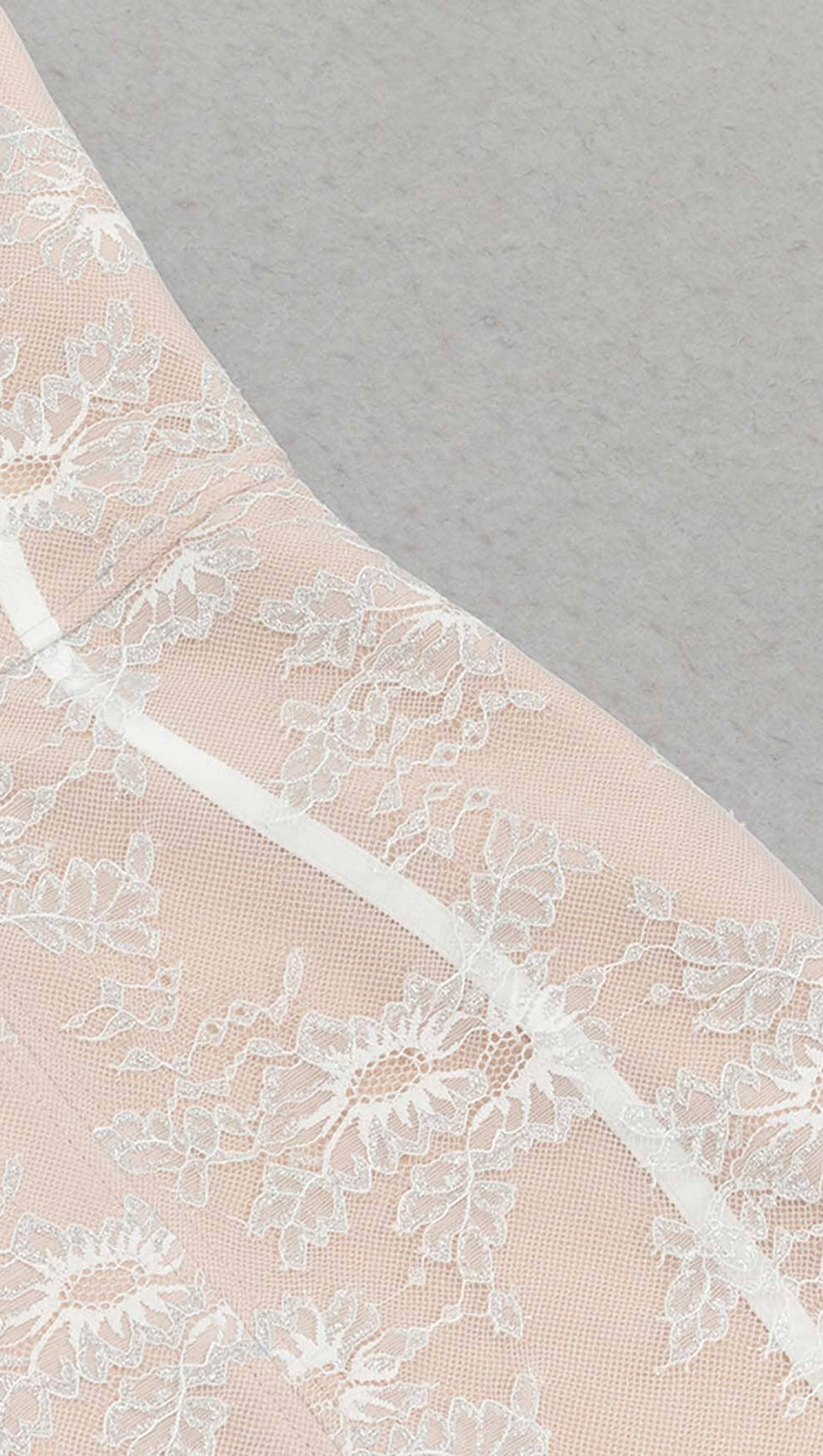 RUFFLE CORSET SPLIT MIDI DRESS IN LIGHT TAN