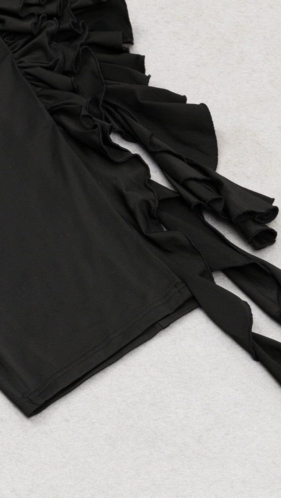 RUFFLE HIGH-LOW DRESS IN BLACK