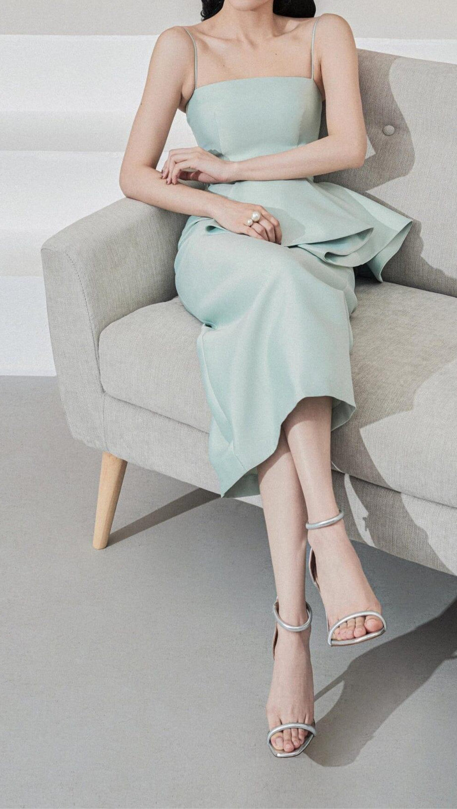 RUFFLE HIP WRAP MIDI DRESS IN MINT GREEN