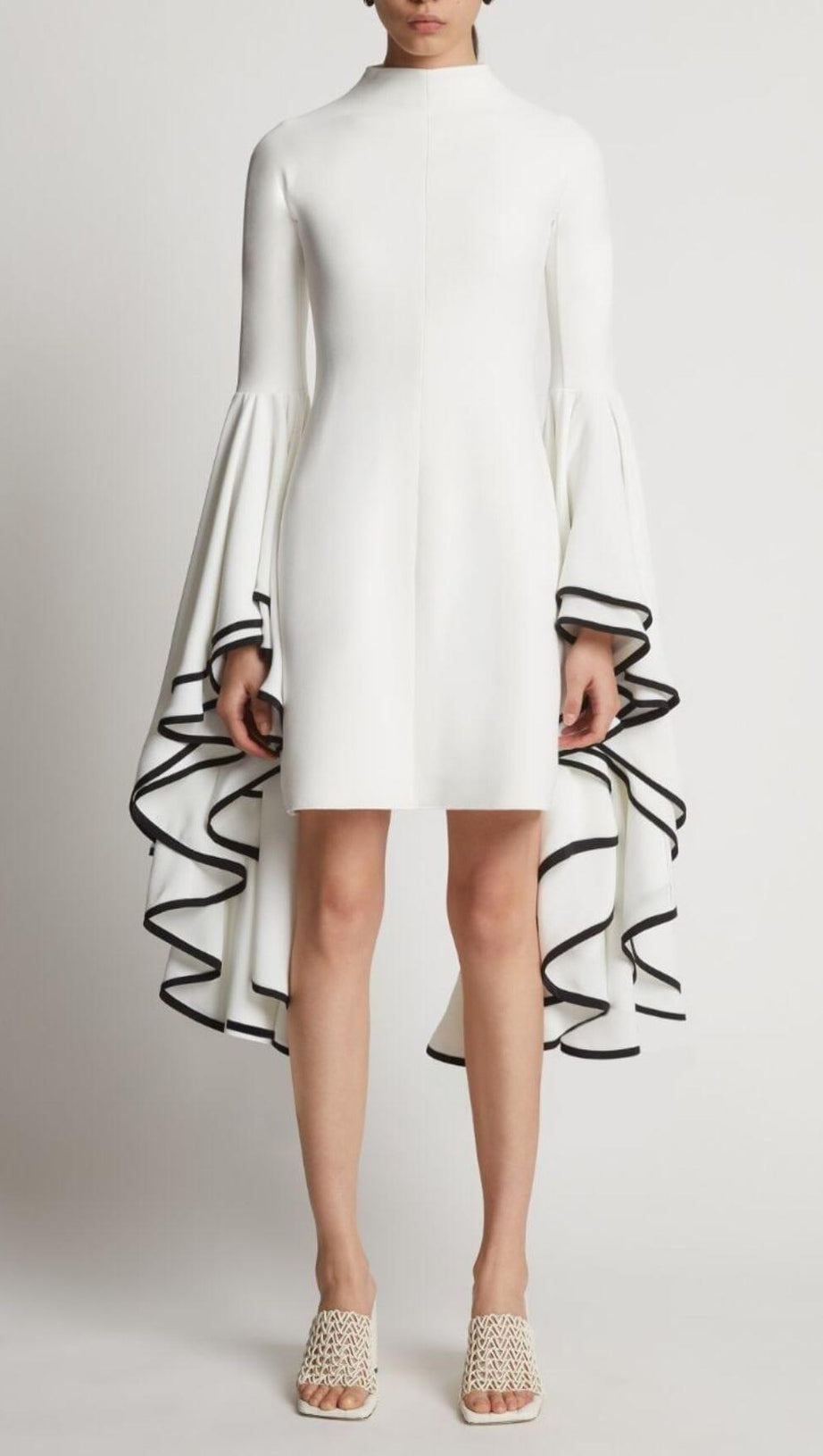 RUFFLED SLEEVE MINI DRESS IN WHITE