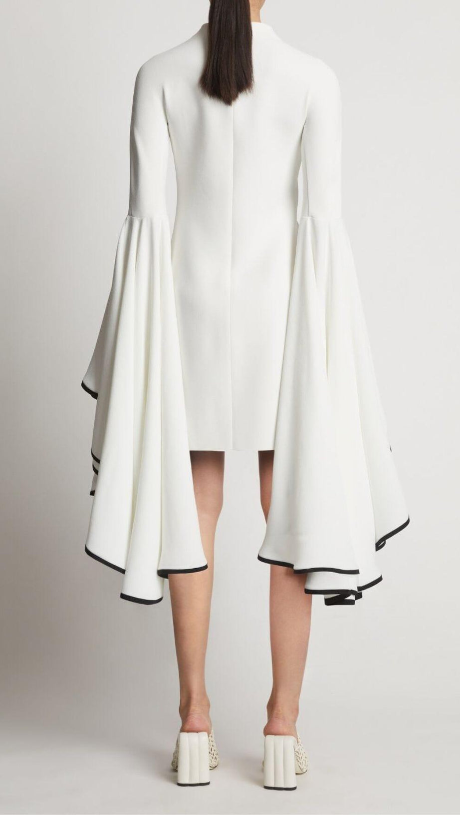 RUFFLED SLEEVE MINI DRESS IN WHITE