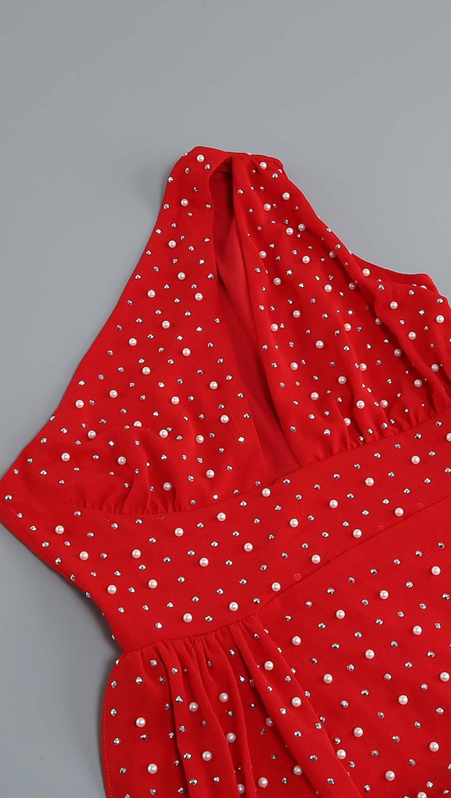 SEQUIN THIGH-SLIT MIDI DRESS IN RED