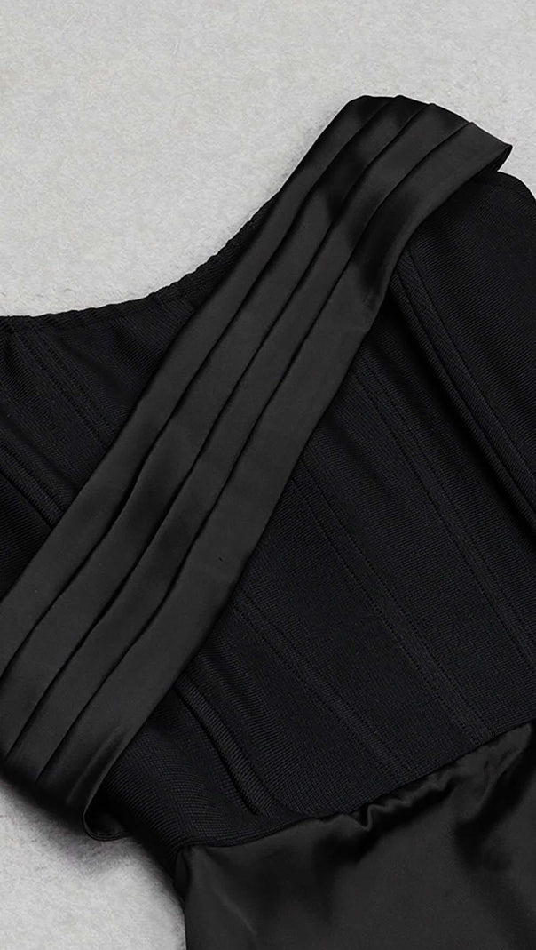 AIIZIE SLEEVELESS BANDAGE MIDI DRESS IN BLACK - product image