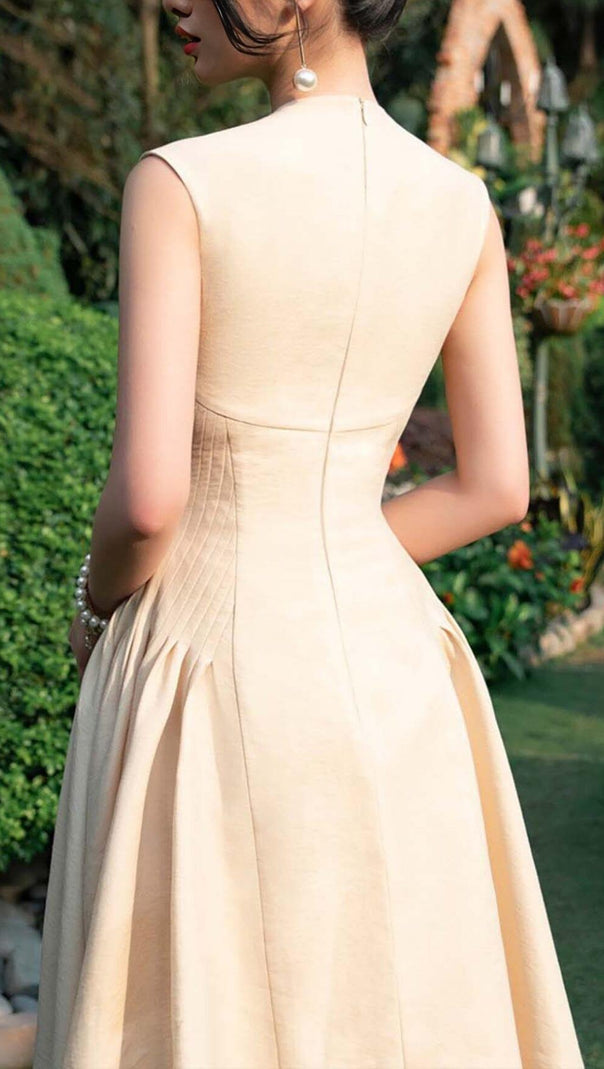 AIIZIE SLEEVELESS CORSET MIDI DRESS IN BEIGE - product image