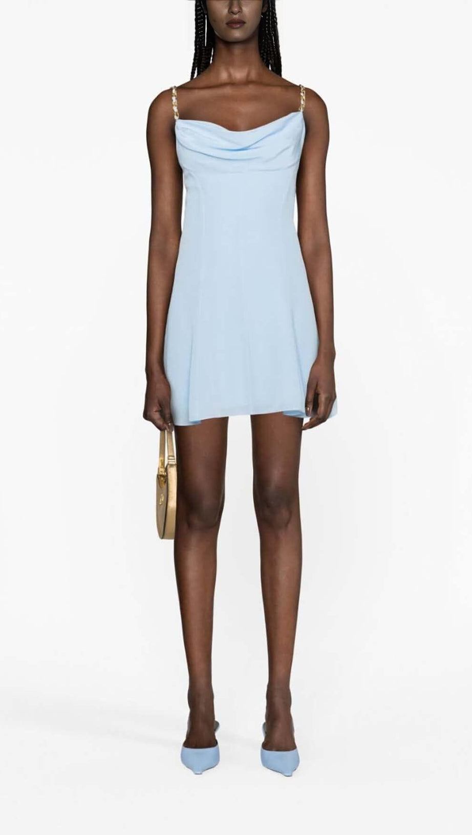 AUSGESTELLTES MINIKLEID MIT TRÄGERN IN BLAU