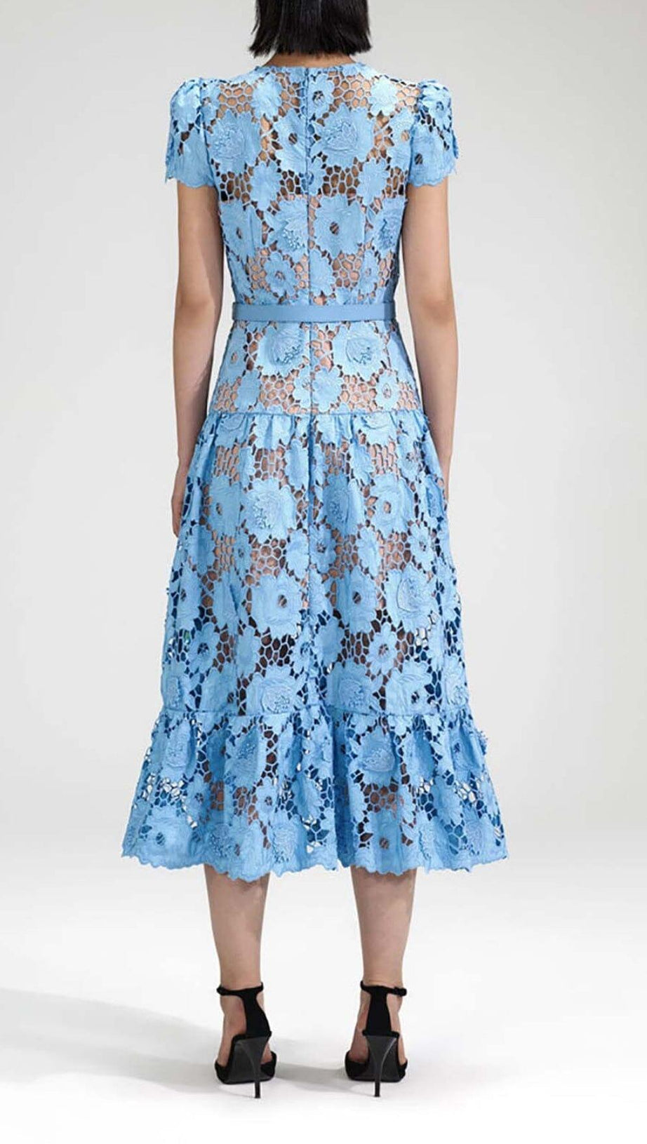 APPLIQUÉD FLORAL LACE MIDI DRESS IN BLUE