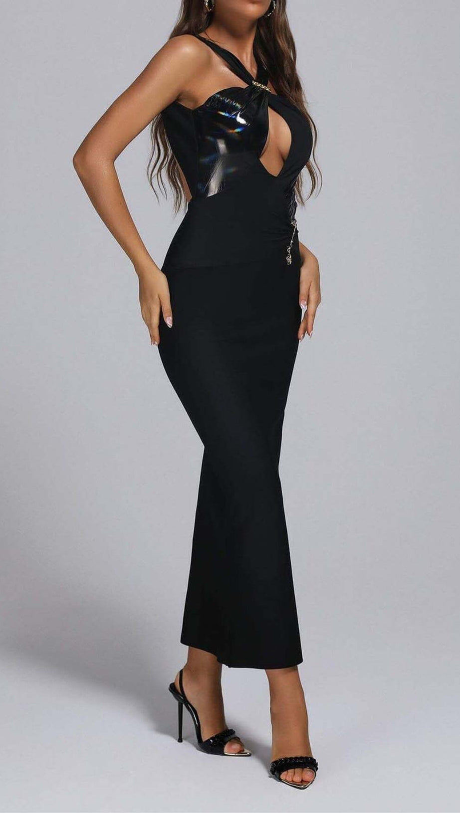 BACKLESS SLEEVELESS BANDAGE MAXI DRESS IN BLACK