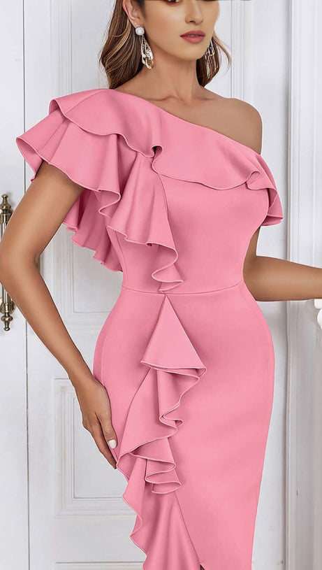 BODYCON RUFFLE MIDI DRESS IN APRICOT