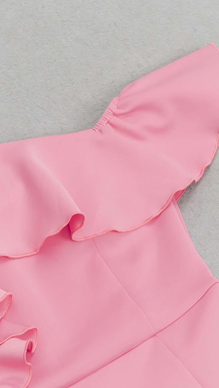 BODYCON RUFFLE MIDI DRESS IN APRICOT