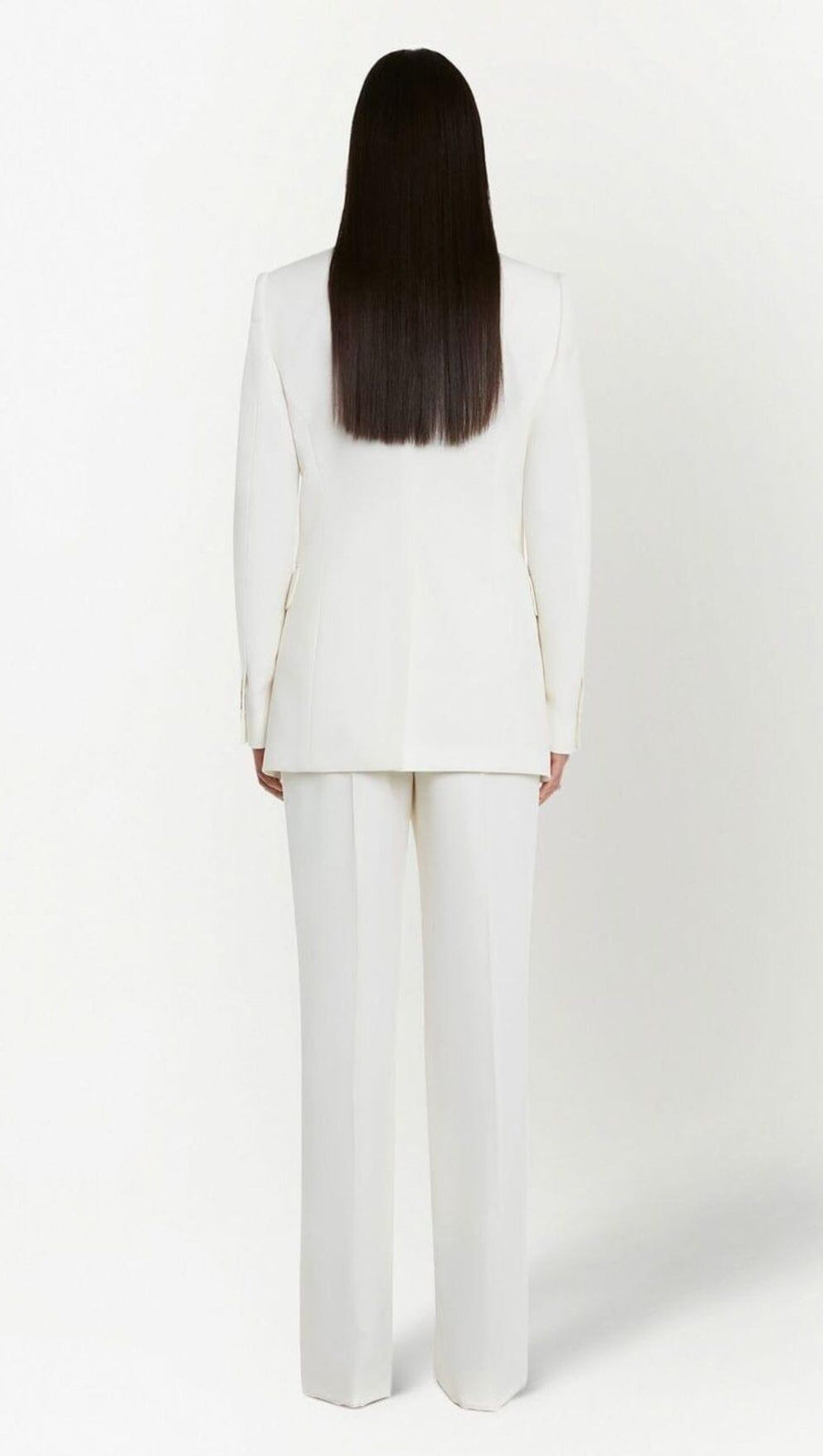 KRISTALLVERZIERTES ANZUGSET AUS CRÊPE IN WEISS