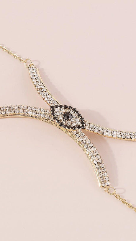 DIAMOND CHEST CHAIN IN GOLD