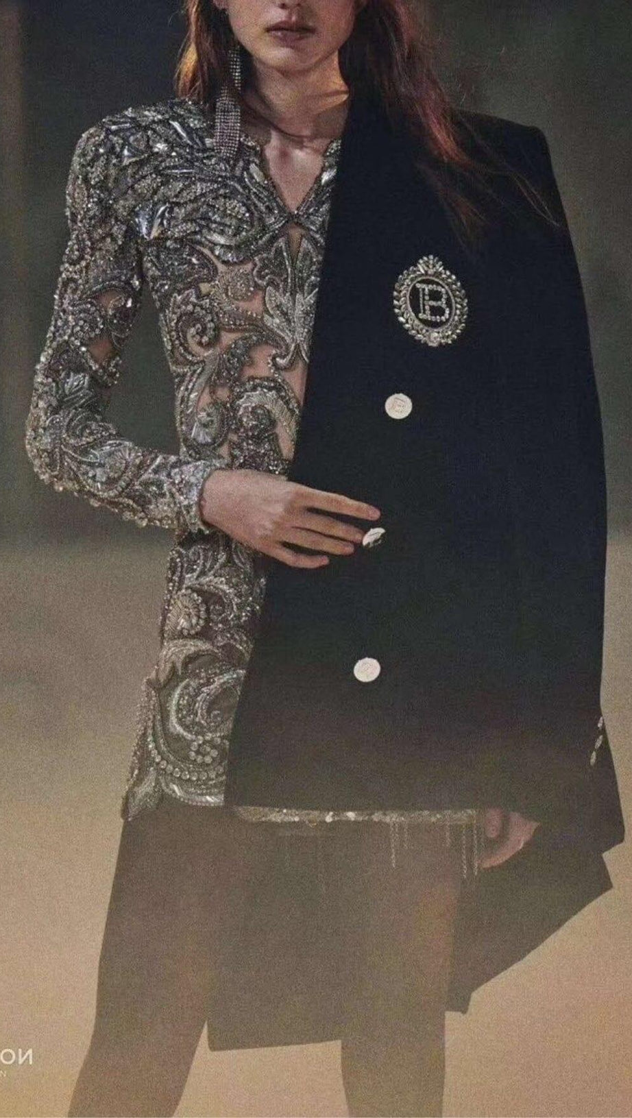 DOUBLE BREASTED BLAZER IN BLACK