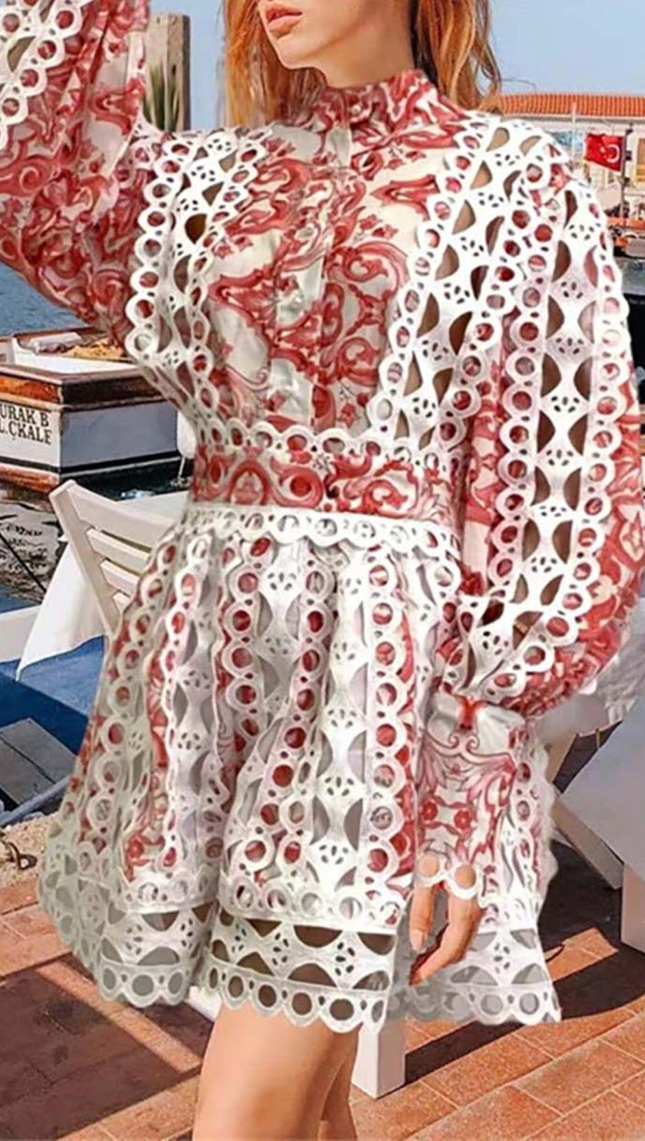 ABITO MIDI A MANICHE LUNGHE CON STAMPA FLOREALE