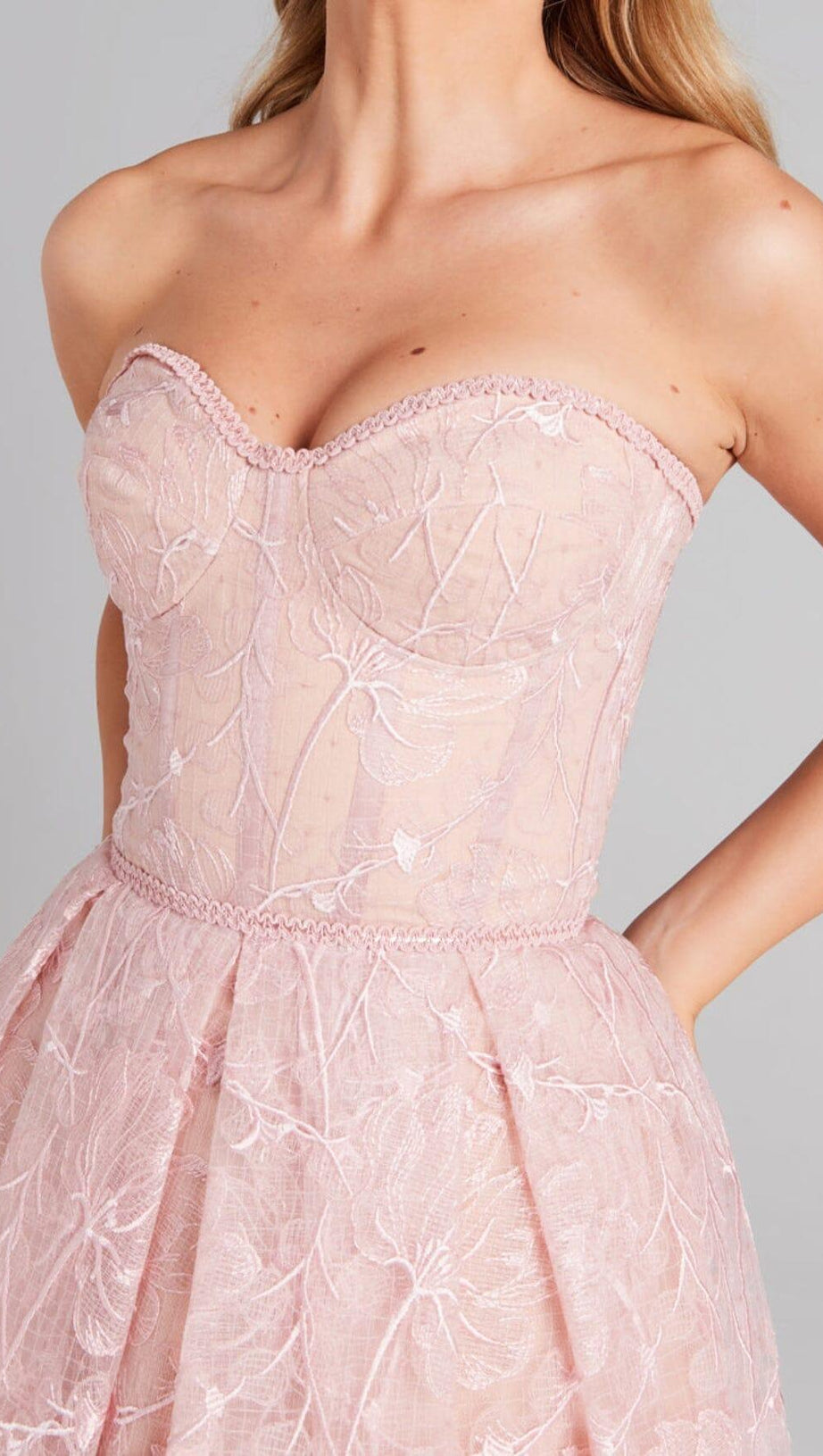 LACE BANDEAU MIDI DRESS IN PINK