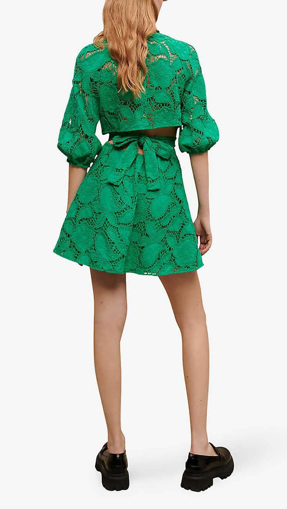 PAISLEY-STICKEREI-MINIKLEID IN GRÜN