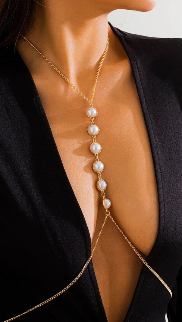 AIIZIE PEARL CROSSOVER CHEST BODY CHAIN IN GOLD - product image