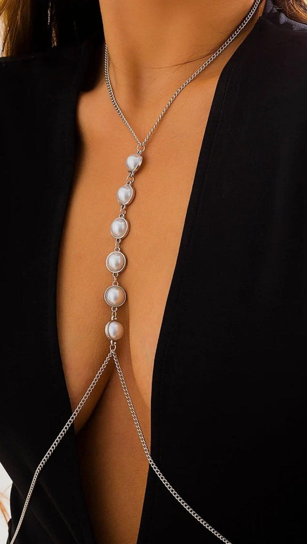 AIIZIE PEARL CROSSOVER CHEST BODY CHAIN IN SILVER - product image