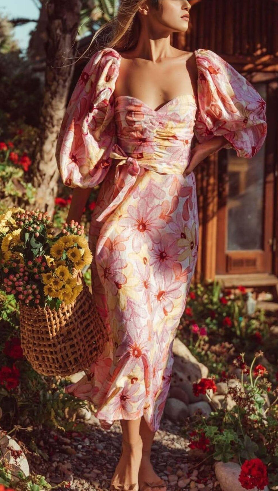 PUFF FLORAL MIDI DRESS IN PASTEL BLOOMS