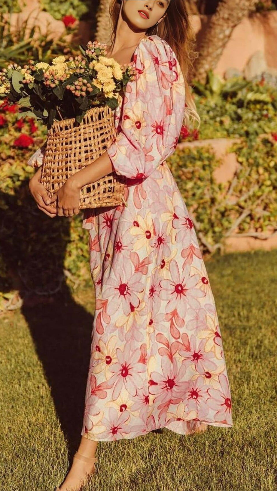 PUFF FLORAL MIDI DRESS IN PASTEL BLOOMS