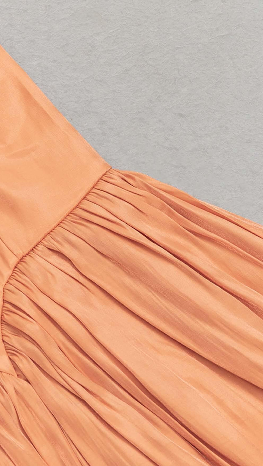 MINIKLEID MIT STRUKTURIERTEM KORSETT-DETAIL IN PFIRSICH