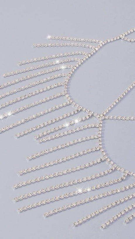 Brustkette mit Quaste und Diamanten in Silber