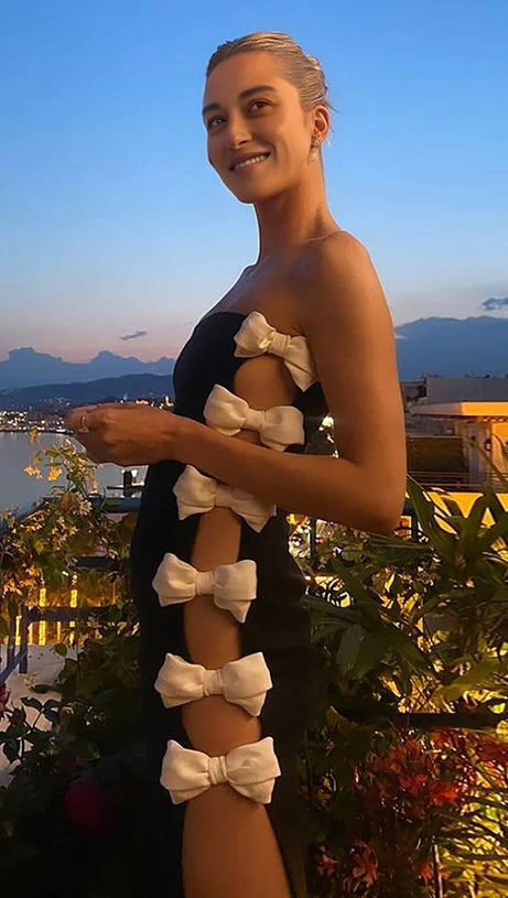 WHITE BOWS HIGH SLIT BANDAGE DRESS