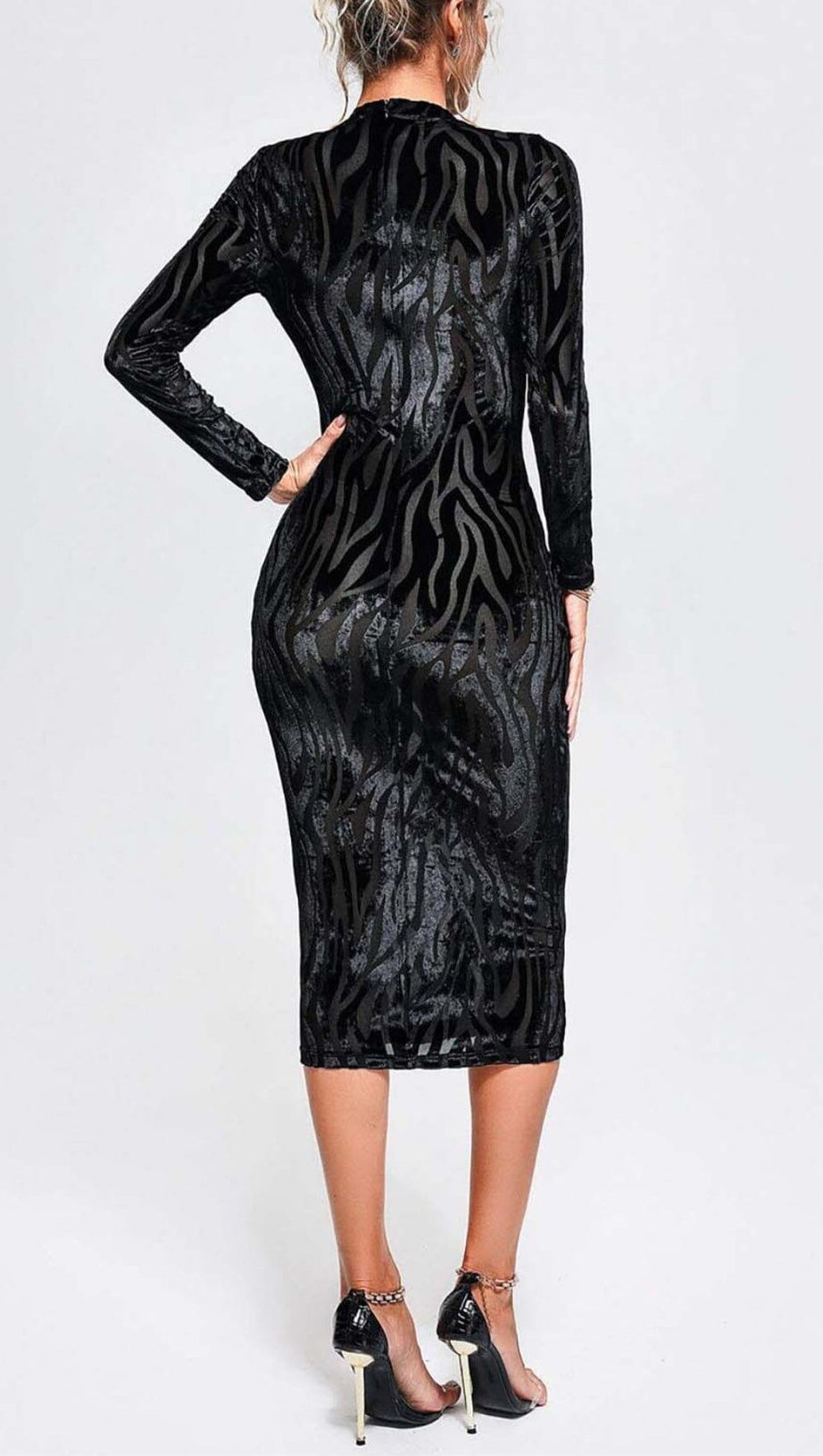 ZEBRA-PATTERN LONG-SLEEVED MIDI DRESS IN BLACK