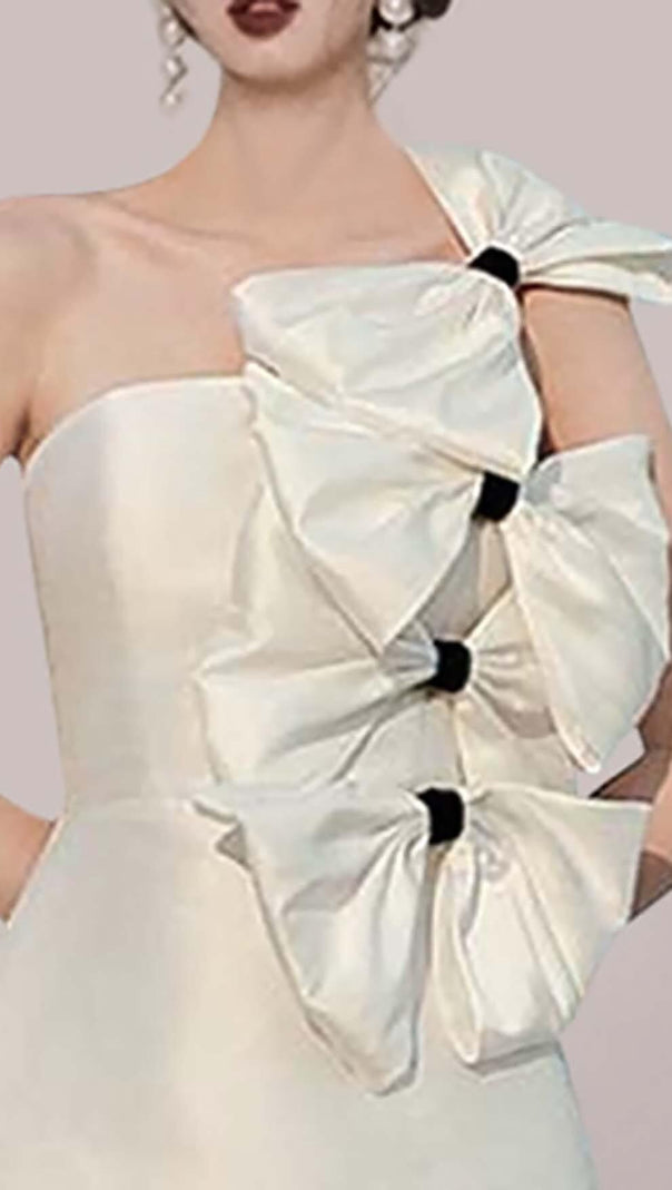 AIIZIE BOWS-EMBELLISHED SLEEVELESS MIDI DRESS IN WHITE - product image