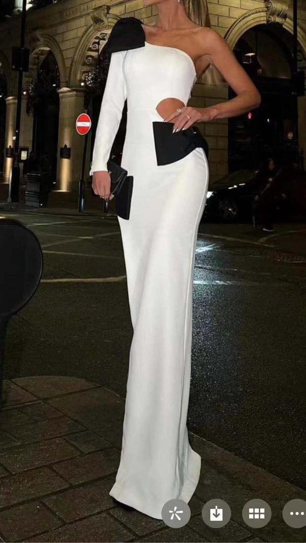 AIIZIE CUT OUT ONE-SHOULDER MAXI DRESS IN WHITE - product image