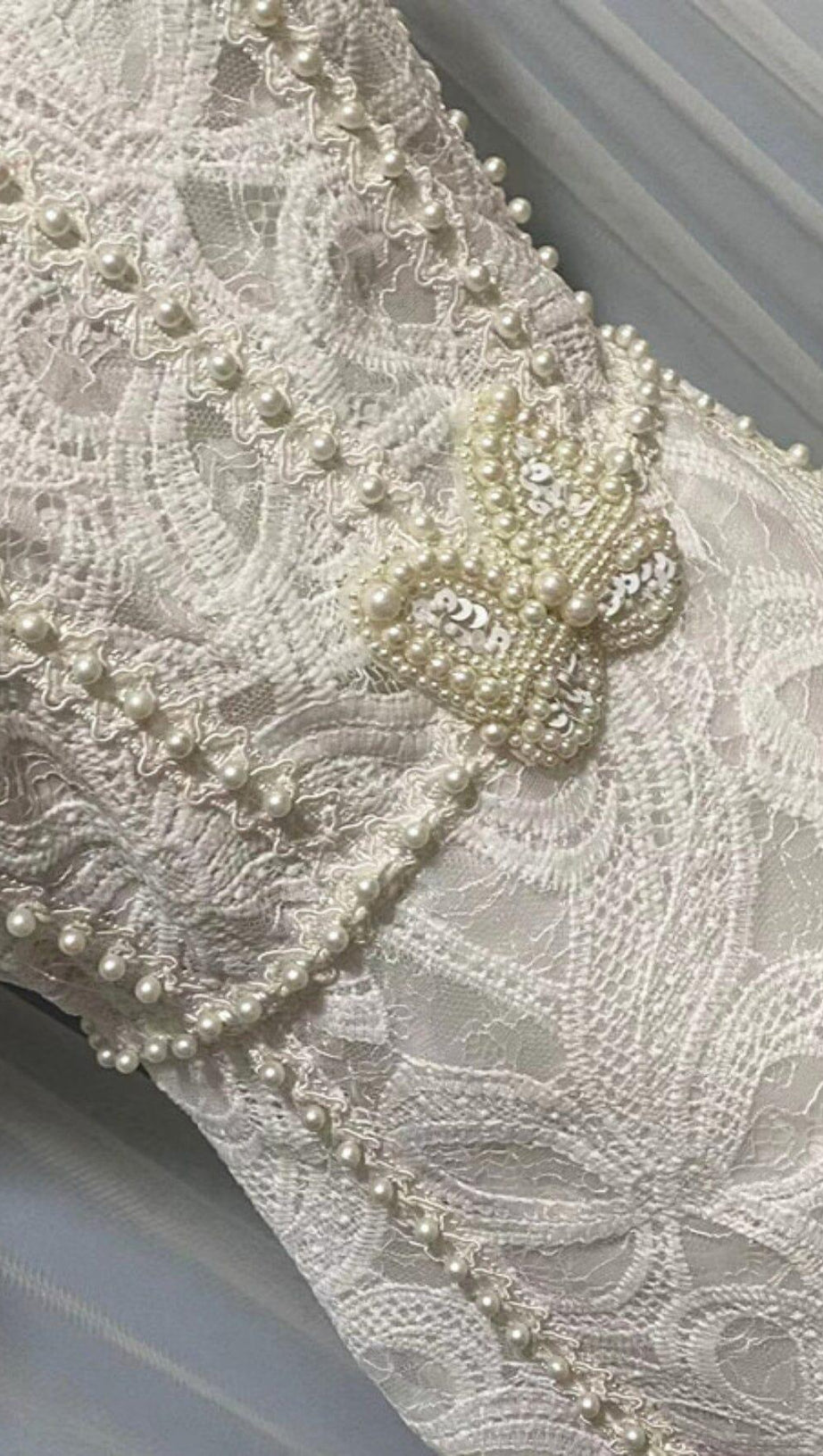 LACE HOLLOW OUT MIDI DRESS IN WHITE