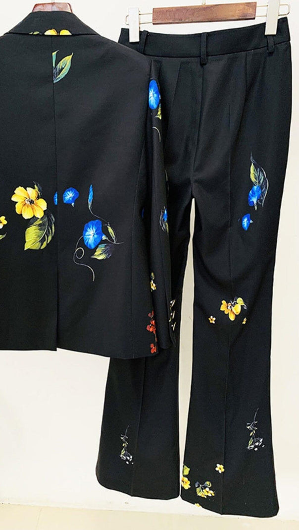 AIIZIE PRINTED BUTTON JACKET SUIT IN BLACK - product image