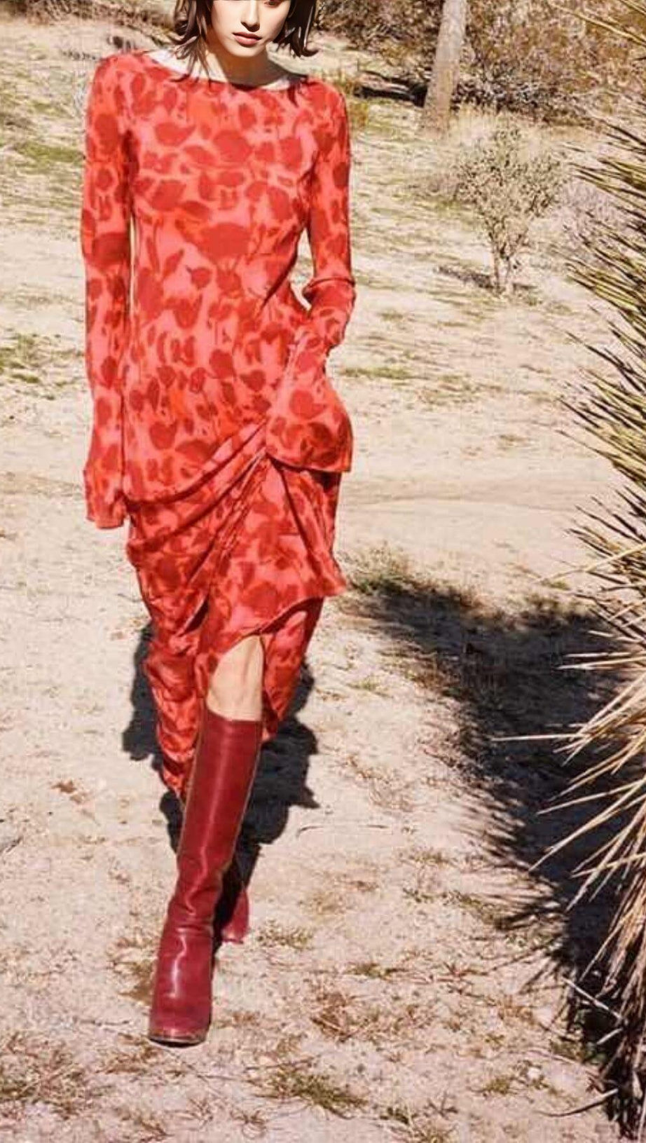 ROSE PRINT FLARE MAXI DRESS IN RED