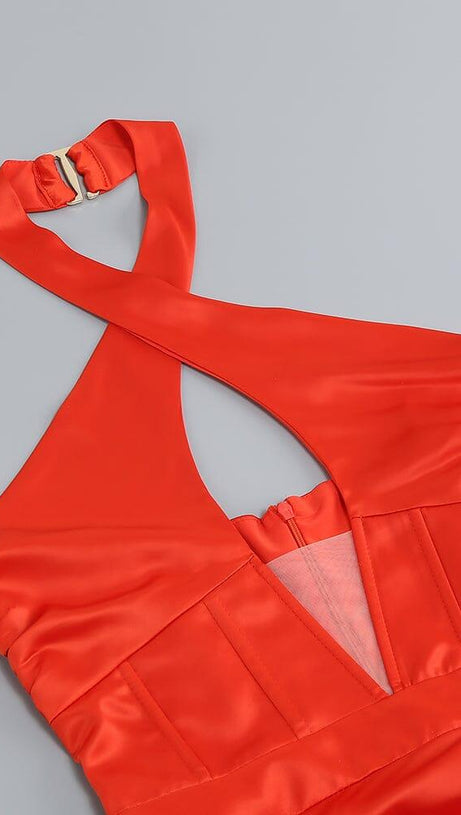 SLEEVELESS THIGH SLIT MAXI DRESS IN RED