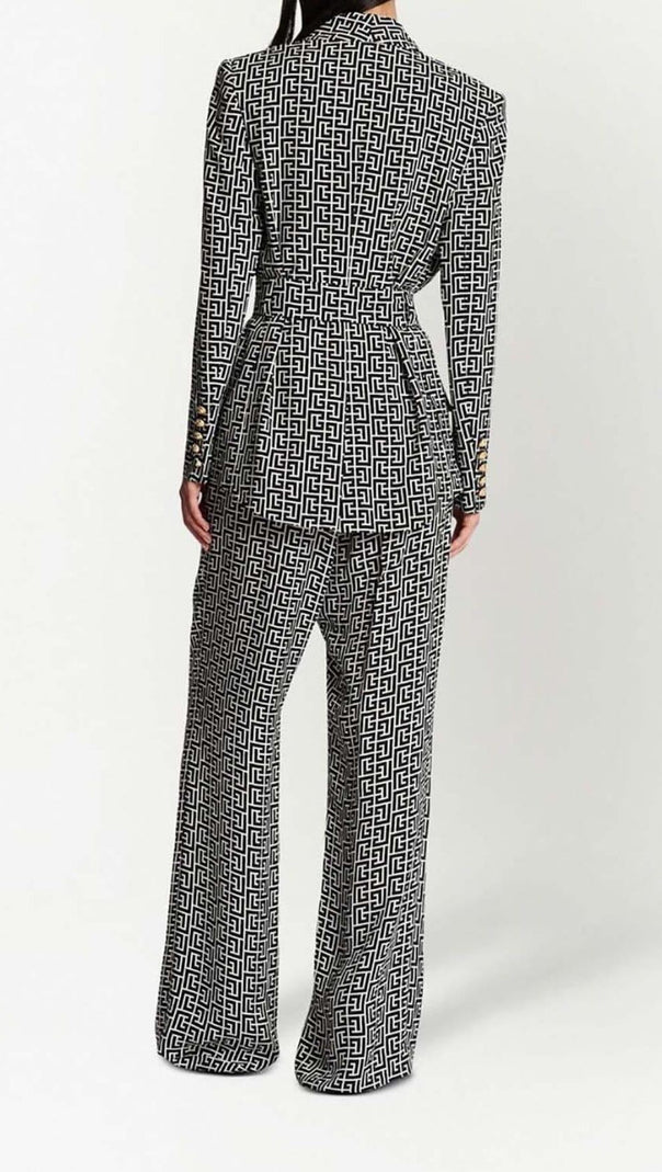 AIIZIE COLOURWAY BELTED DOUBLE-BREASTED BLAZER - product image
