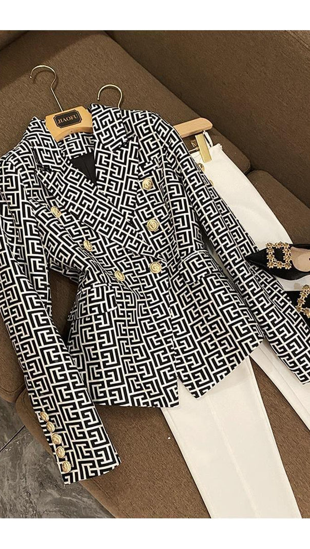 AIIZIE COLOURWAY BELTED DOUBLE-BREASTED BLAZER - product image